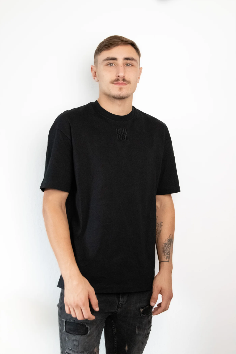 tee-shirt brodé